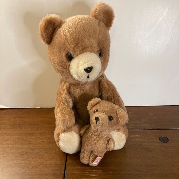 Vintage 70s Dakin Momma and Baby Bear Stuffed Animal Plush EUC (1977) - Picture 3 of 5
